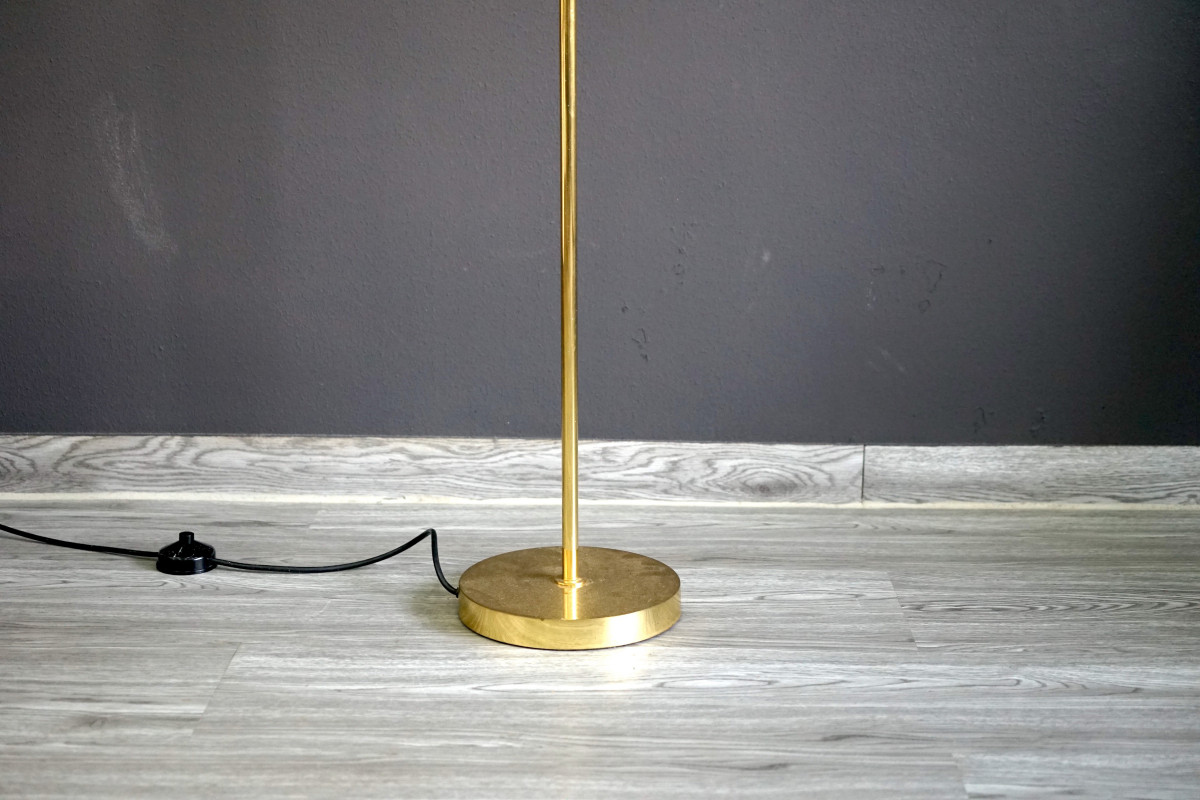 Deutsche Vintage Stehlampe in Gold mit großem Schirm & goldenen Details von Cosack, 1970er