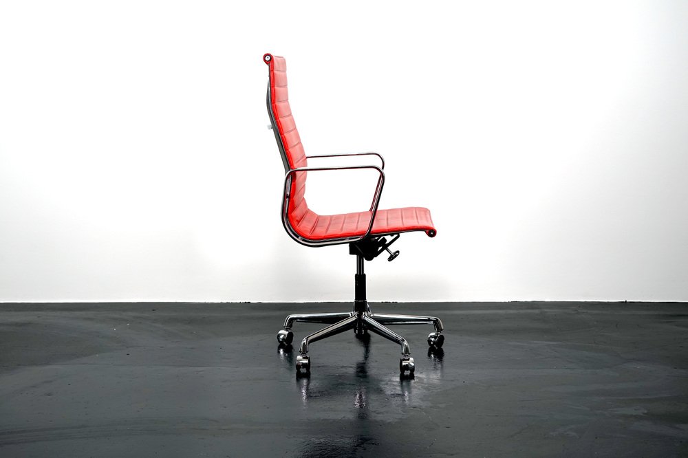 Mid-Century Aluminum Model Ea-119 Swivel Chair by Charles & Ray Eames for Vitra