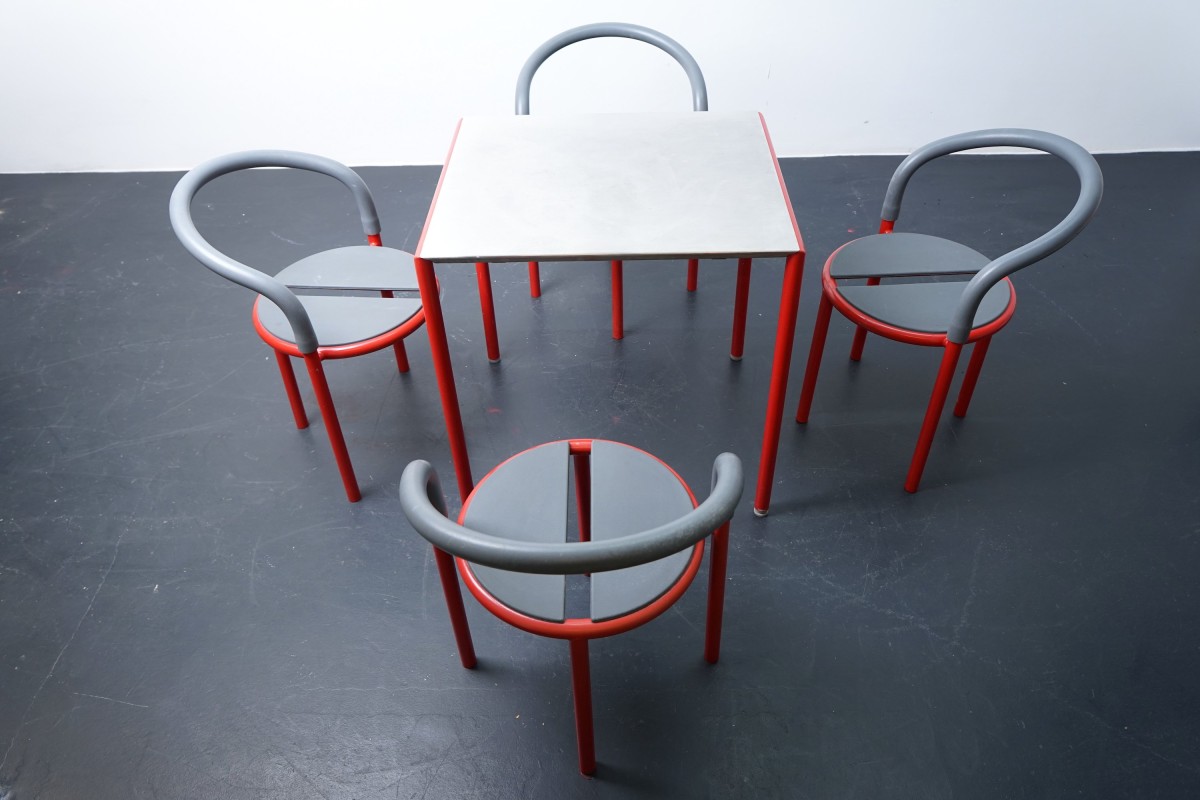 Mid-Century Pelikan Esszimmerstühle und Pelikan Tisch von Fritz Hansen, 5er Set
