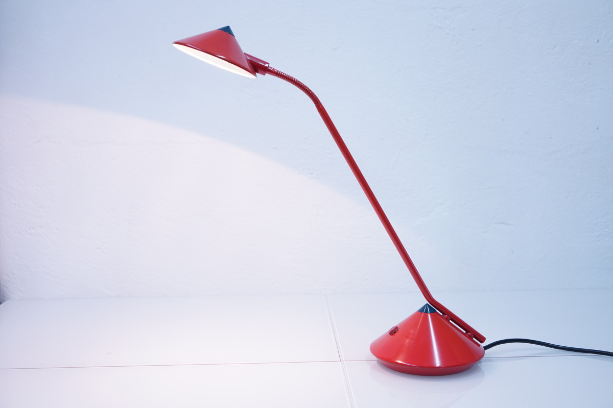 Rote Deutsche Vintage Tischlampe von Fischer, 1980er