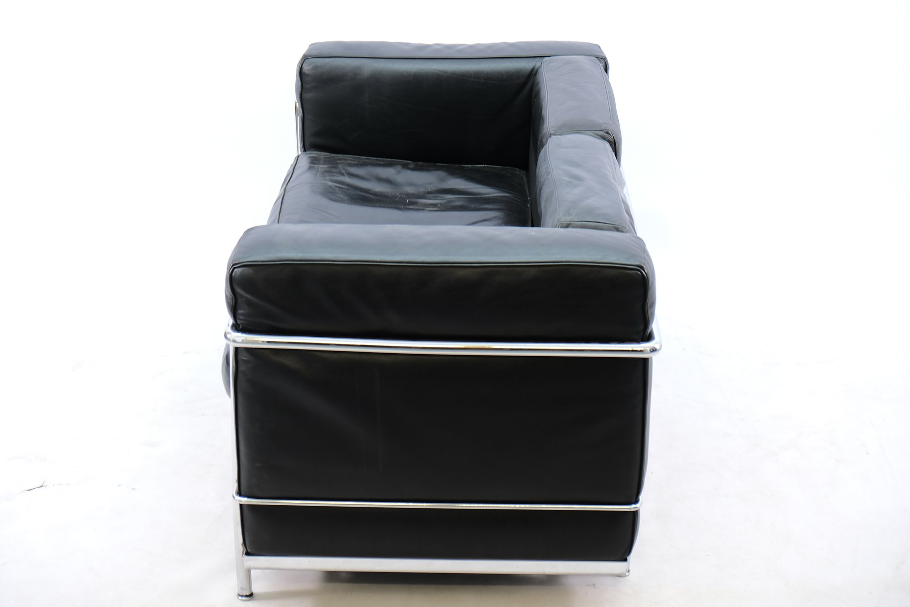 Schwarzes Vintage Modell LC 2 2-Sitzer Sofa von Le Corbusier für Cassina