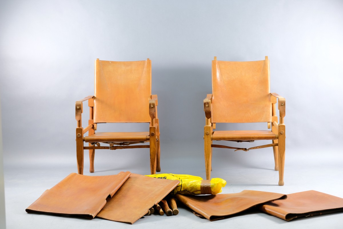 Vintage Cognac Leather Safari Lounge Chairs by Wilhelm Kienzle for Wohnbedarf, Set of 2