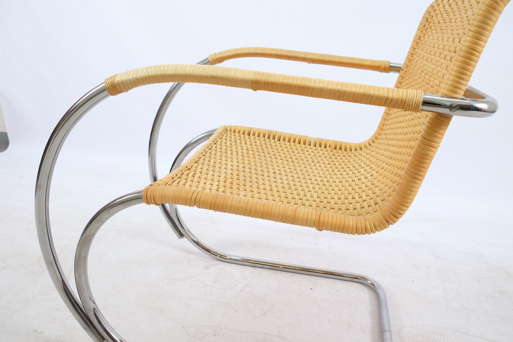 Vintage Sessel von Ludwig Mies van der Rohe für Knoll Inc. / Knoll International