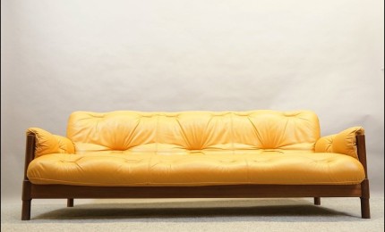 Mid-Century 3-Sitzer Lounge Sofa aus Brasilianischem Leder & Jatoba Holz, 1970er