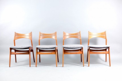 Mid-Century Danish Teak Dining Chairs by Erik Buch, 1960s, Set of 4